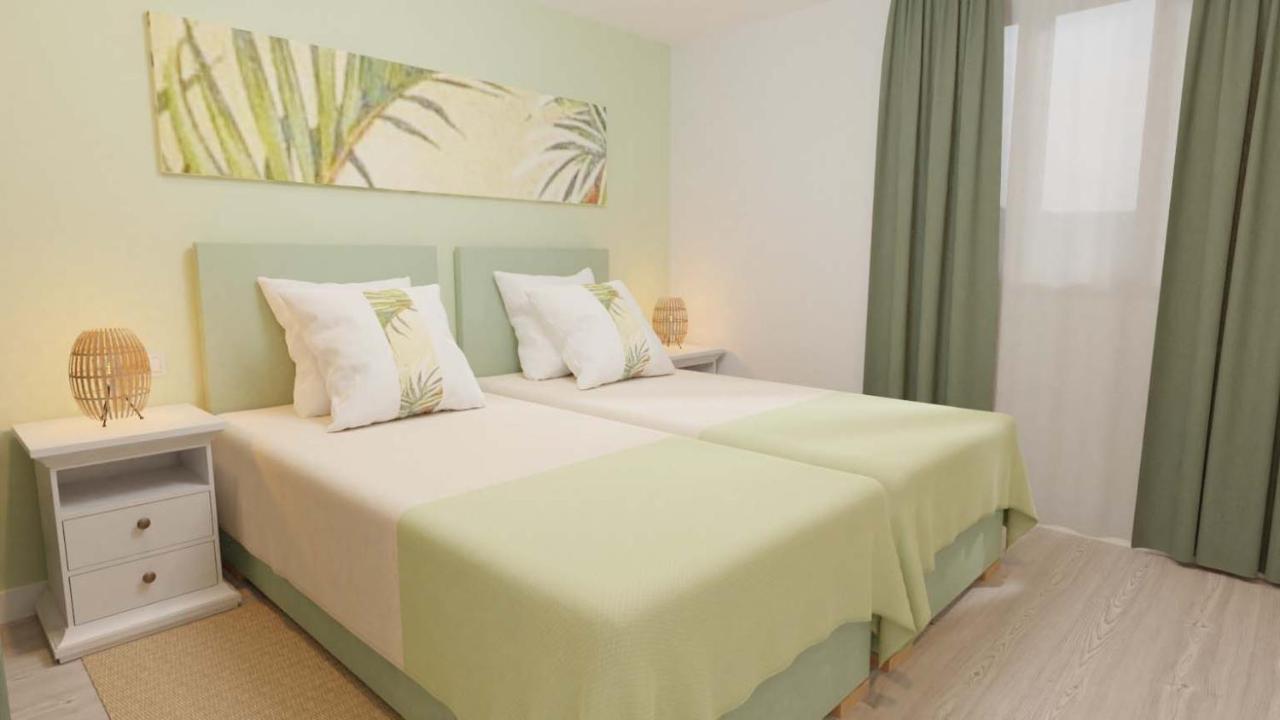 Luxury Modern Apartment - Excellent Location 50M From The Beach, Restaurants, Bars, Shops Flic-en-Flacq Екстериор снимка