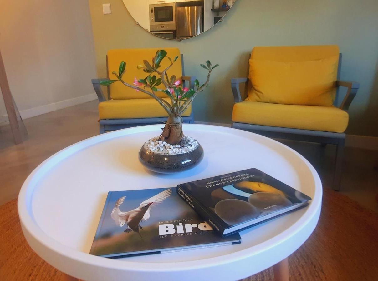 Luxury Modern Apartment - Excellent Location 50M From The Beach, Restaurants, Bars, Shops Flic-en-Flacq Екстериор снимка